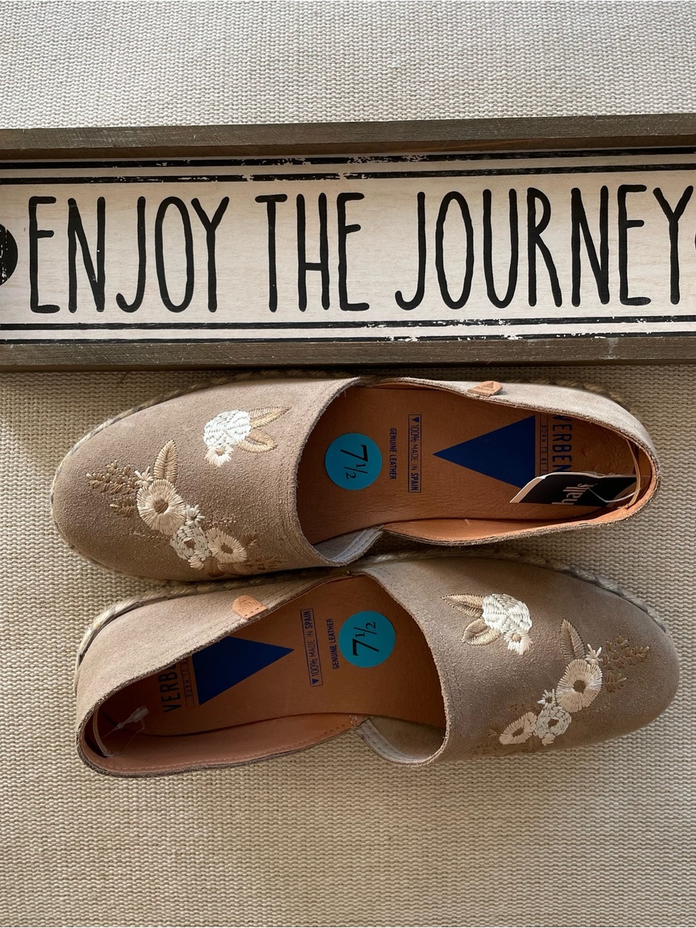 Verbenas Espadrilles Slip-On Suede Embroidered Flats